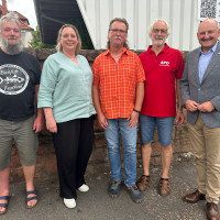 Die Führungsspitze des neuen SPD-Ortsvereins Main-Erf (von links): Ralf Helmstetter (Bürgstadt), Sabine Balleier (Miltenberg), Joachim Schmedding (Eichenbühl) und Roman Kempf mit Bernd Rützel.